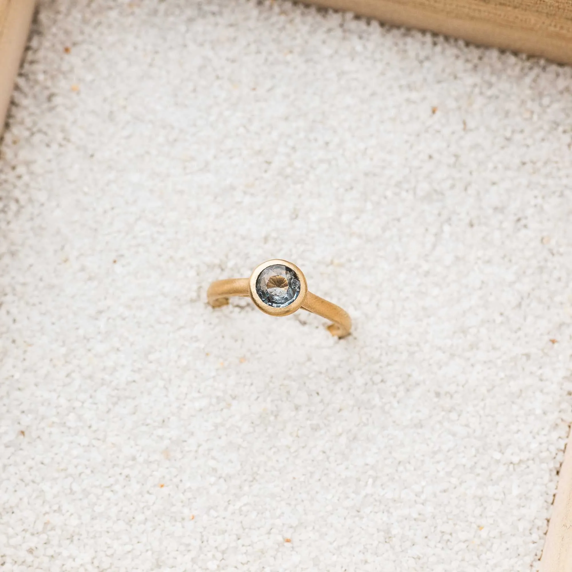 Blue Spinel Bezel-Set Cathedral Ring in 14k Gold