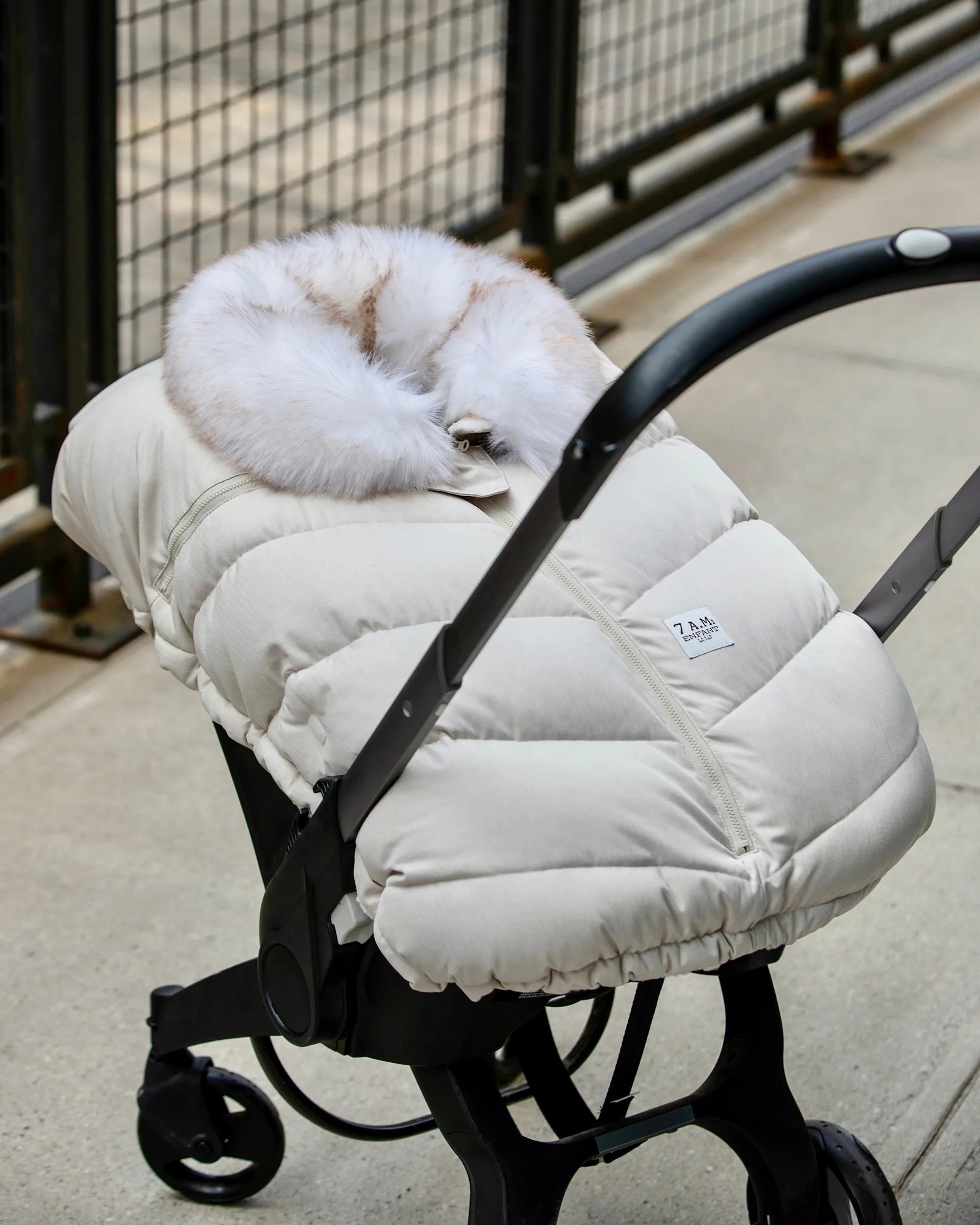 Car Seat Cover Cocoon - Tundra