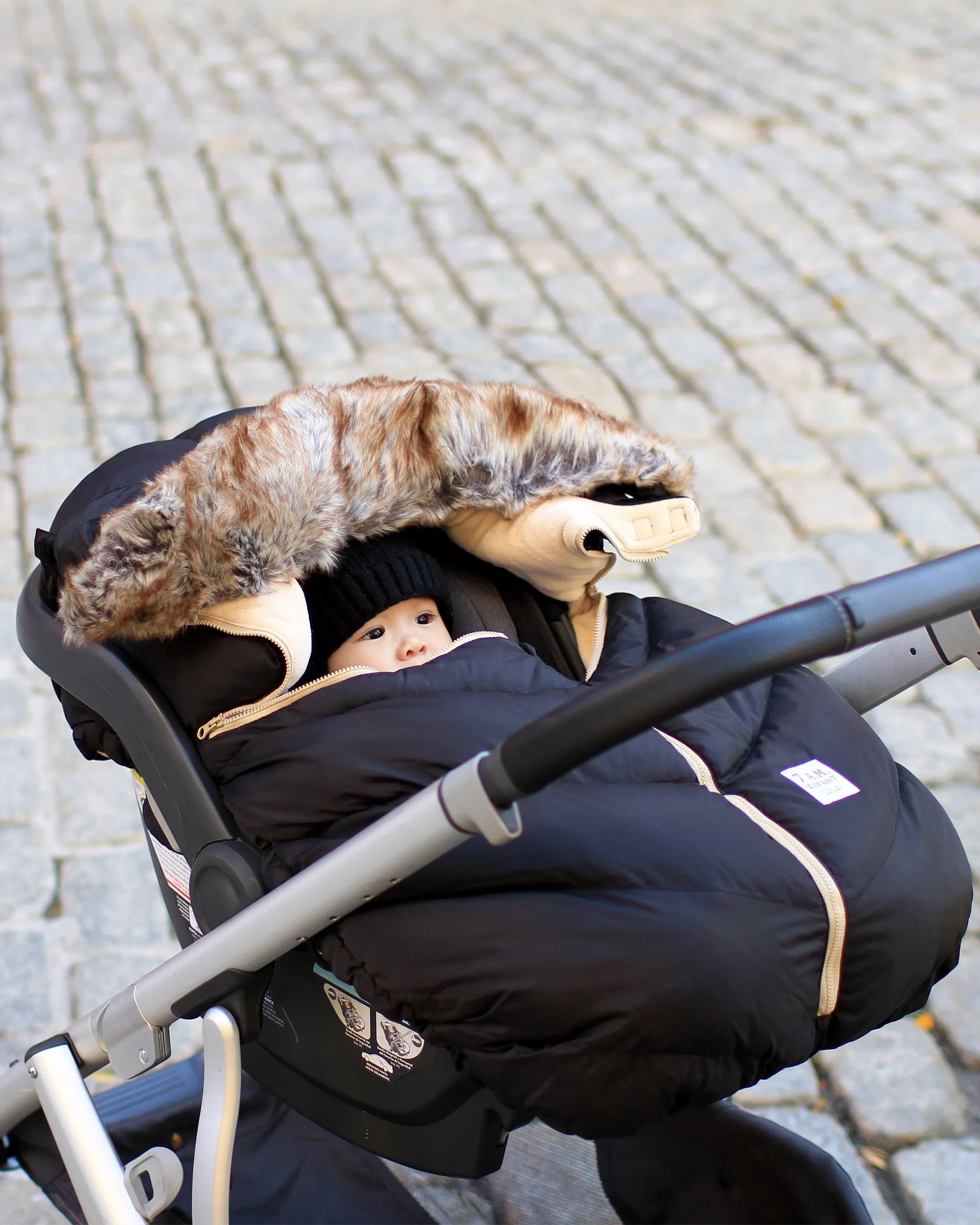 Car Seat Cover Cocoon - Tundra