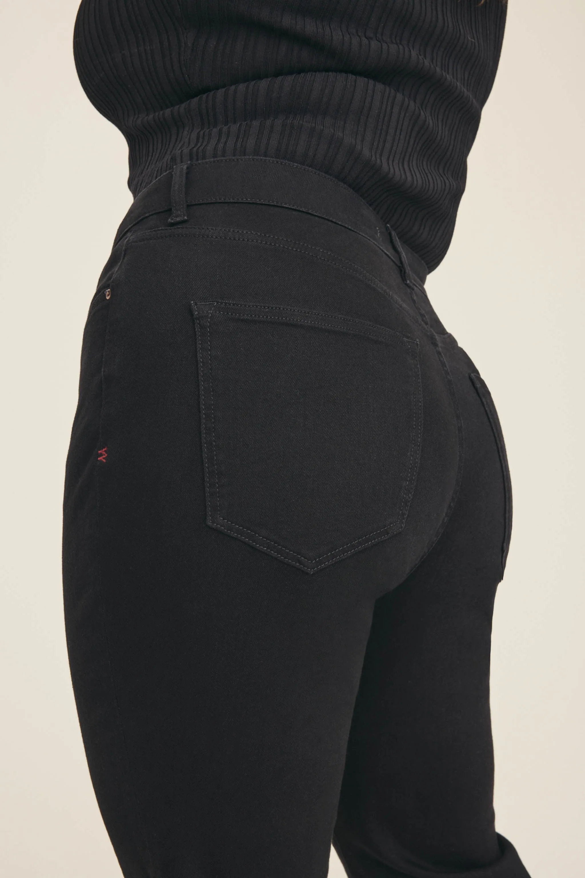 NAO STRETCH PLUS - HIGH RISE BOOTCUT JEANS | JET BLACK