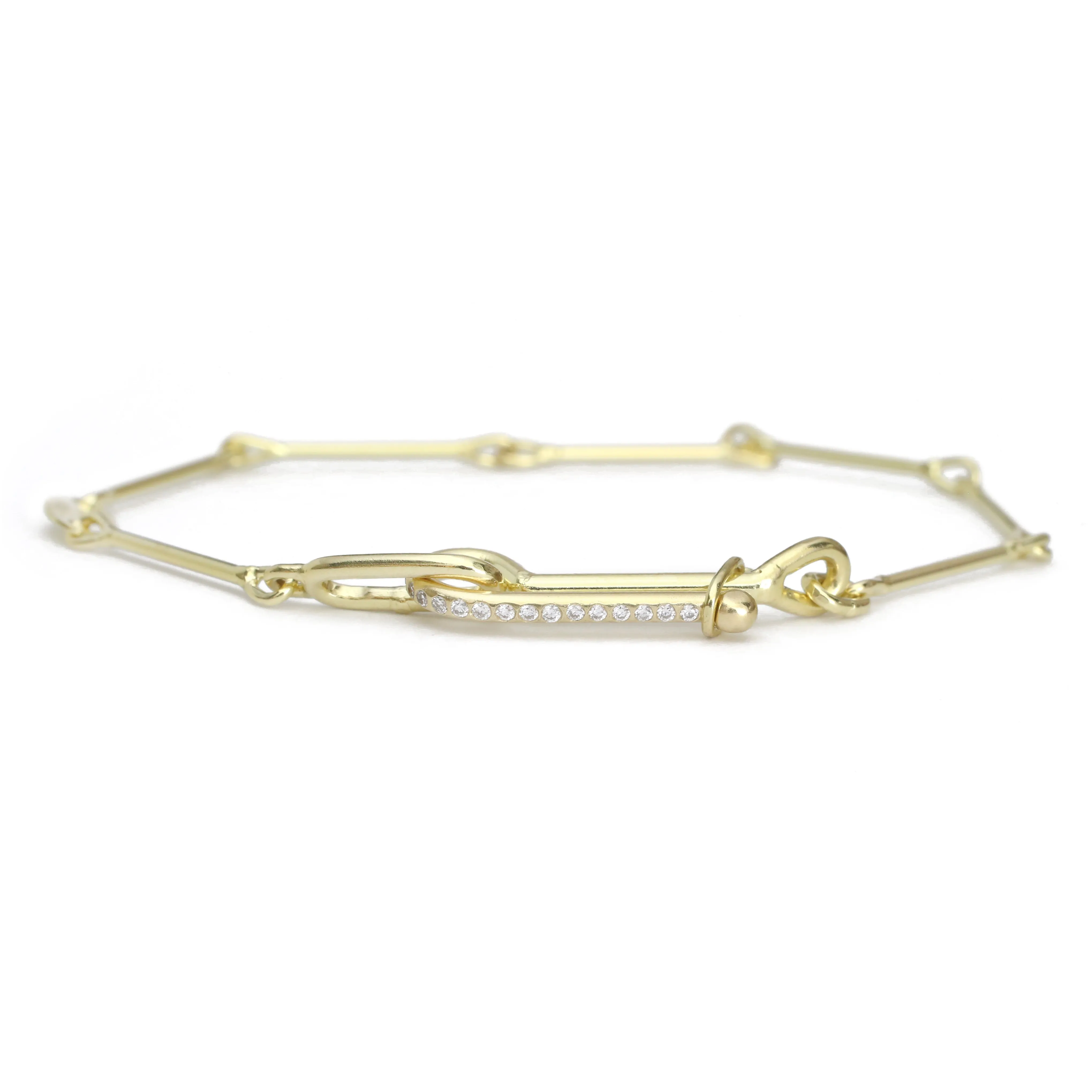 Upgrade: Locking Clasp